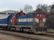 730.017-1 na pracovním vlaku v Chrudimi 18.4.2006