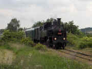 423.009 na parnm vlaku ve sloen Daa-k, Cai a Bt-k, Hmanv Mstec dne 10.6.2006